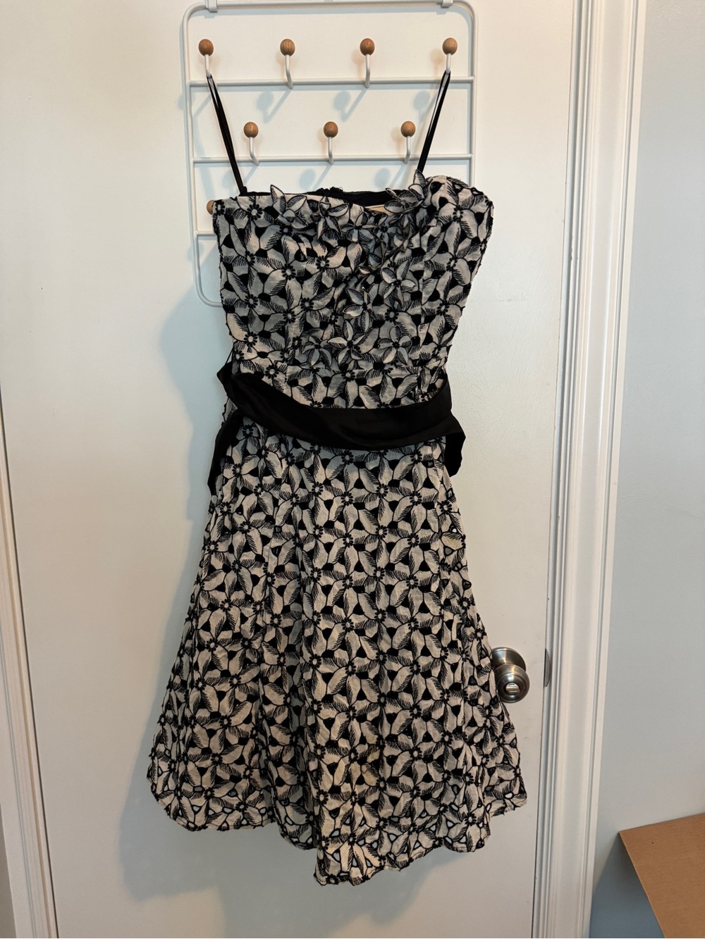 Moulinette Soeurs Black and White Floral Lace Fit-and-Flare Dress
